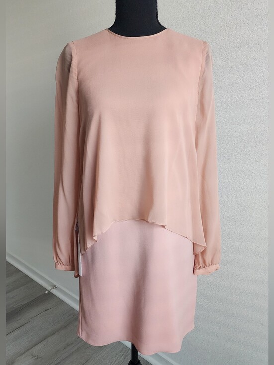 BCBGMaxAzria Dresses & Skirts - Elegant Blush Pink Layered Long-Sleeve Dress